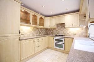 Kitchen- click for photo gallery